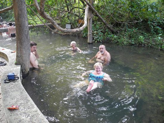 ein Bad in heißer Quelle