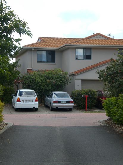 Hier wohne ich! das linke Fenster ist meines!