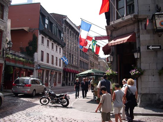 Vieux Ville um die Ecke bei unserem Hostel