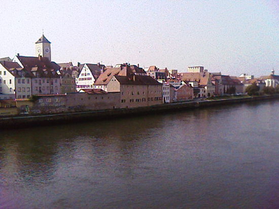 Regensburg von der "Steinernen Brücke" aus gesehen
