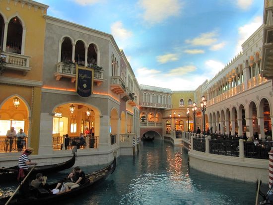 Indoor im Venetian!!