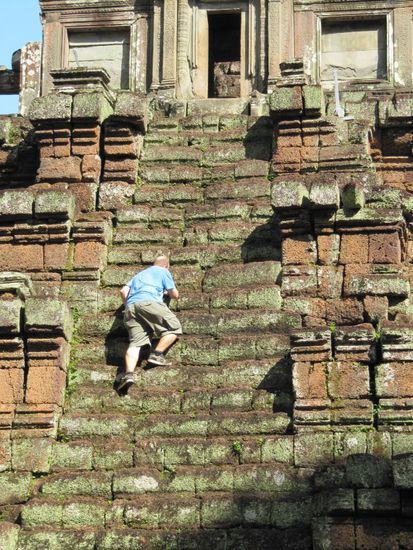 auf allen Vieren hoch, es ist wirklich sehr steil