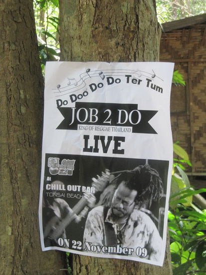 Do doo do do ter tum...aha so singt man in Thailand