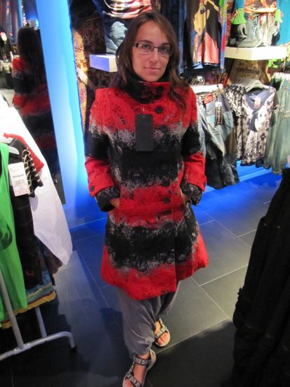 bei dem hab ich dann zugeschlagen....Mama, du findest ihn im naechsten Paket.....es waren 30% drauf!