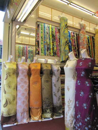 Kampong Glam - sooooo schoene Stoffe