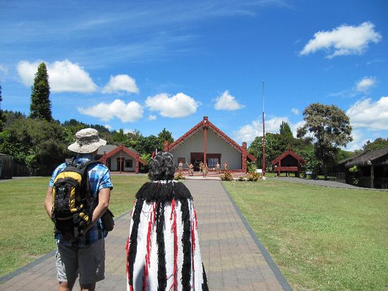 Albert, der Spanier bei der Willkommenszeremonie