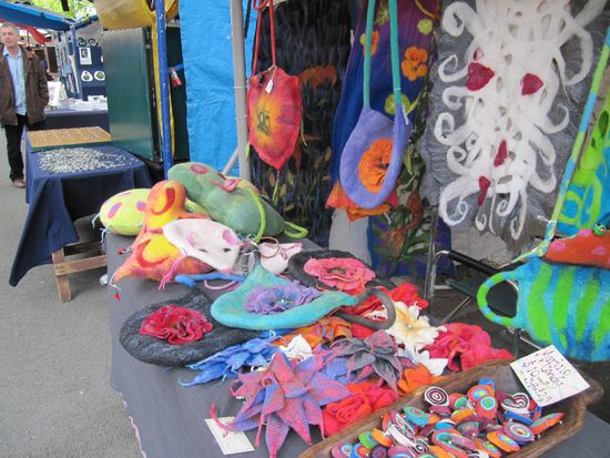 Der Weekend Arts market