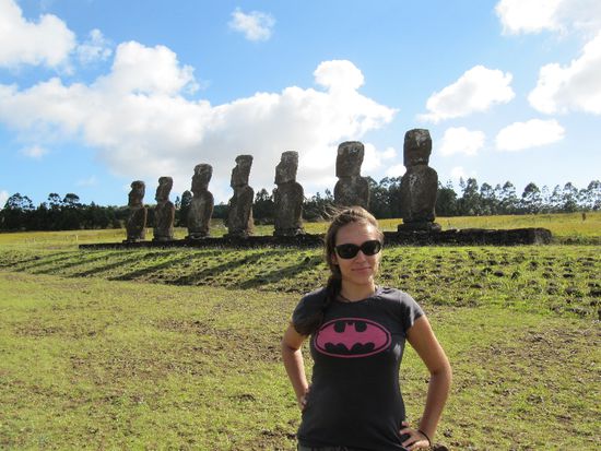 Batgirl und die 7 Moai