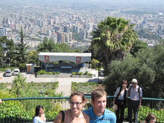 haben uns von einem Österreicher mit Rapid-Kapperl fotografieren lassen