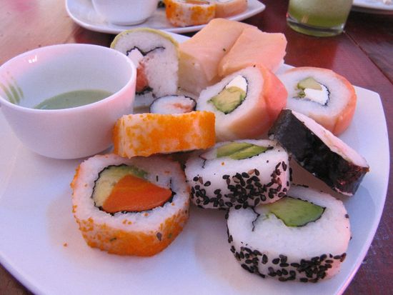 zur Stärkung dann Sushi im Sushita...die lateinamerikanische Version...mit Philadelphiakäse und Avocado drin