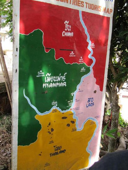 Am Goldenen Dreieck mit dem Boot