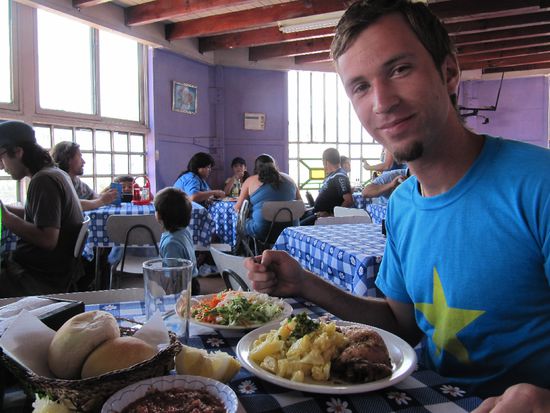 und dann wiedermal Spezialangebot Mittagessen auf dem Mercado