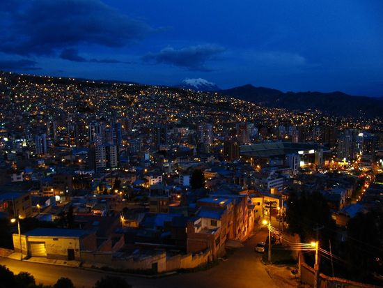 Erster Abend wieder mit Kamera - La Paz bei Nacht