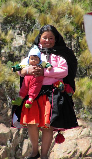 kurz vorm Einsteigen ins Collectivo-Boot mit den Einheimischen 