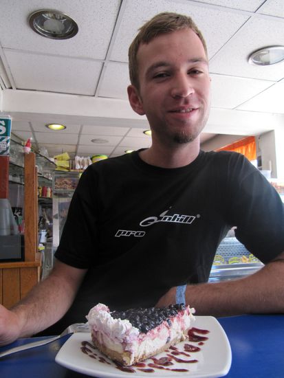 Andi hatte Cheesecake - oder "Tschesskak" wie die PeruanerInnen sagen