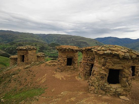 Zwischenstopp bei den Grabtürmen von Ninamarka