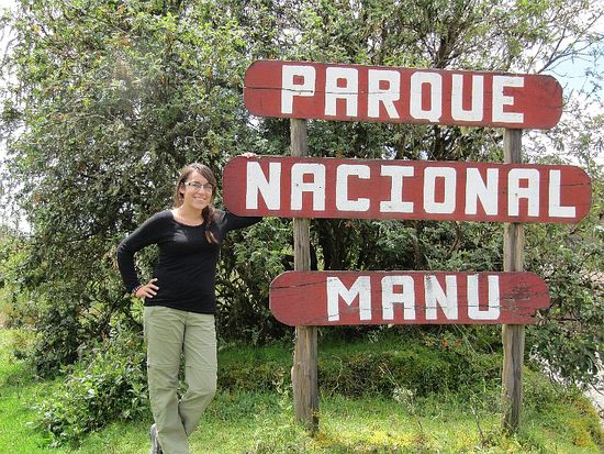 Und endlich, wir sind in Manu!!! Und gleichzeitig auch am höchsten Punkt - wir tauchen ein in den Nebelwald...