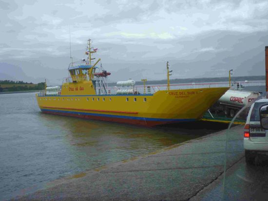 Die Fähre bringt uns wieder auf das Festland