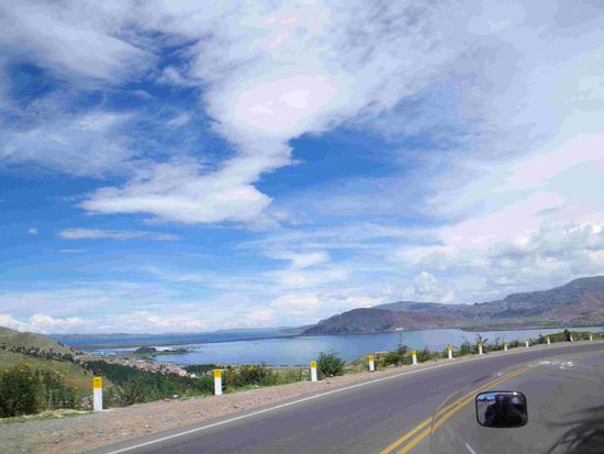 Der erste Blick auf den Titicacasee