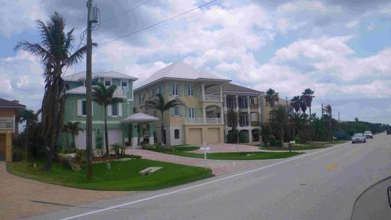 Eine dieser wunderschönen Villen