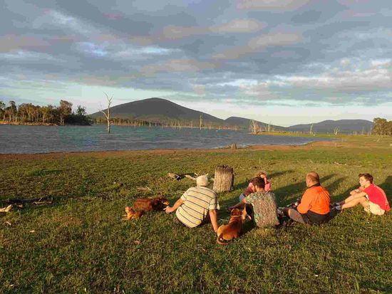 Abendliche Stimmung am Damm