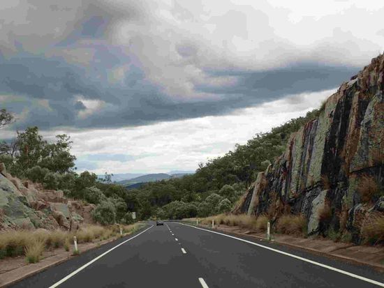 Ein schwarzes Wolkerl ist immer mit von der Partie