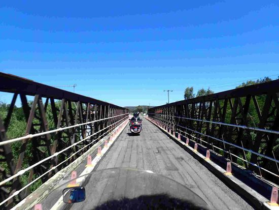 Eine dieser schönen alten Brücken