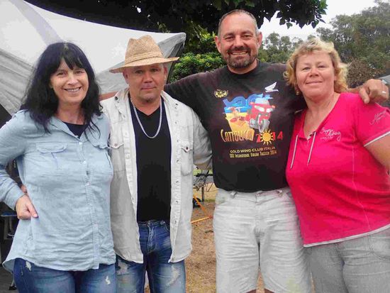 Karin, Franz und die anderen Beiden kenn ihr ja