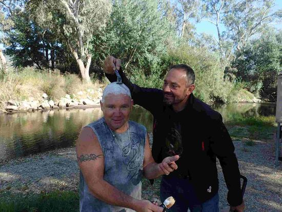 Franz bei der Morgenrasur