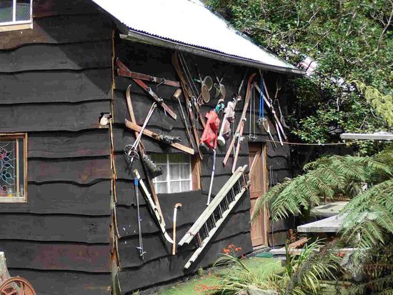 Scheinbar hat es auch Schifahrer hier gegeben