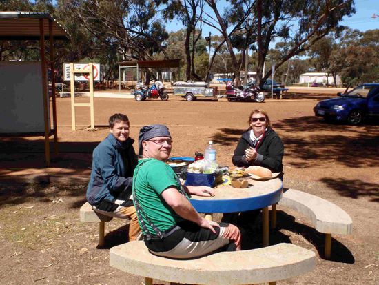 Erste Mittagspause auf unserer Reise