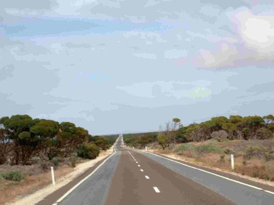 Upps, da dürfte der Baumeister wohl einen in der Krone gehabt haben am Vortag 