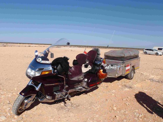 So sieht es aus, wenn wir unsere Villa durch die Gegend fahren