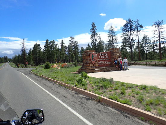 Einfahrt zum Bryce Canyon NP