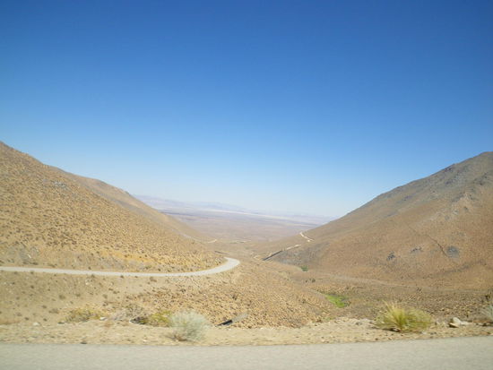 Und wir fahren vom Death Valley in die Sierra Nevada