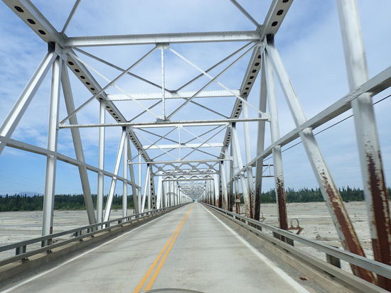 Eine der unzähligen Brücken