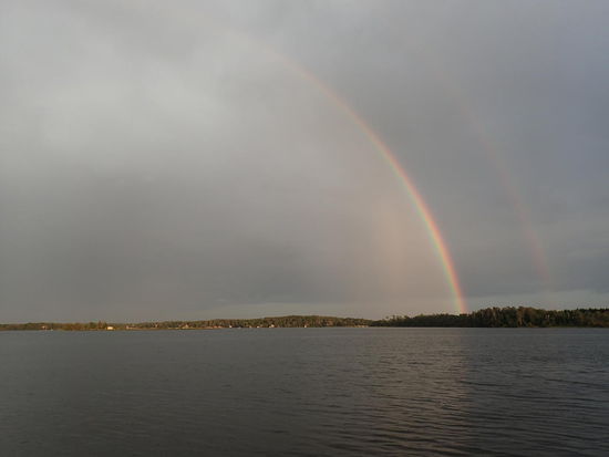 Dann gleich doppelter Regenbogen - sind ja zwei Schauers