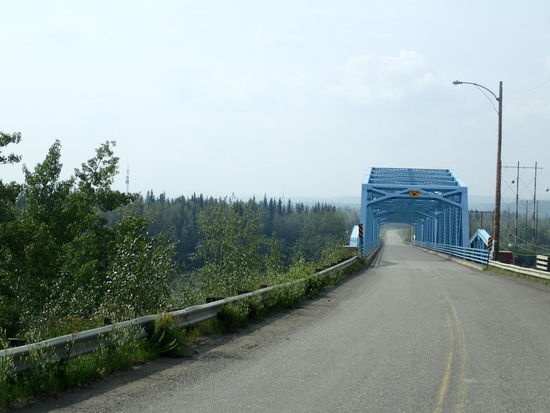 Brücke über den Pelly River