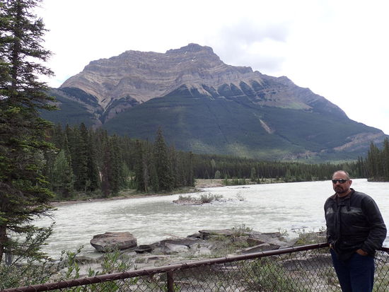 Die Athabasca Falls im Jasper NP