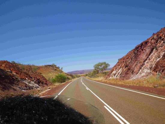 Die Vegetation und Landschaft ändert sich innerhalb weniger KM
