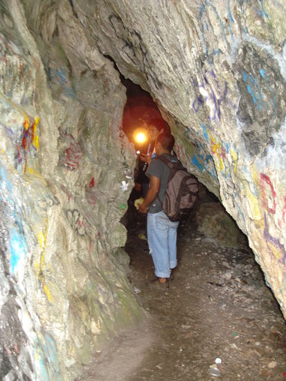 Der Eingang zur Höhle