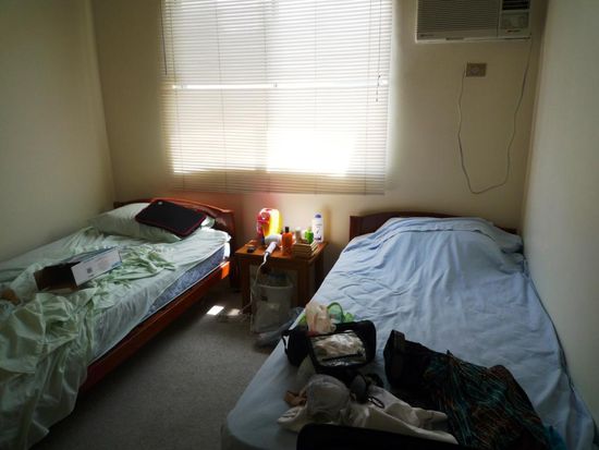 unser kleines, aber dennoch gemütliches Zimmer