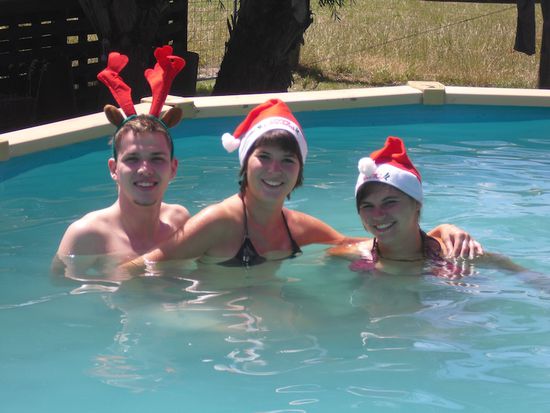 Jaja, wir konnten Weihnachten im Pool feiern 