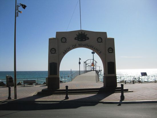 Der Jetty bei bestem Sonnenschein. Das laesst hoffen!
