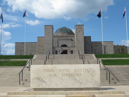 Zugangsportal zum War Memorial