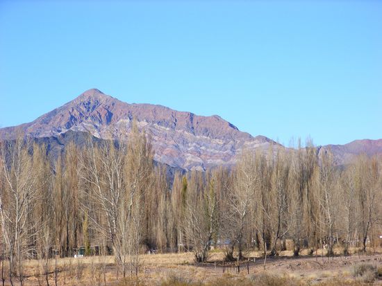 Bunte Felsen - so ein bißchen erkennt man es, in echt war es bunter.
