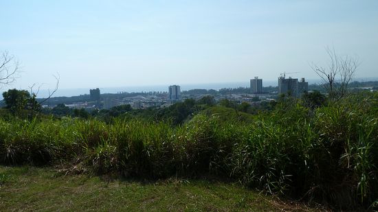 Der Blick auf Miri vom Ölmuseum.