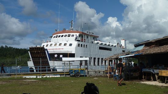 Die Fähre nach Gorontalo