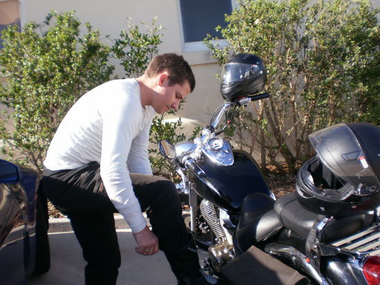 Reisefuehrer mit Bike