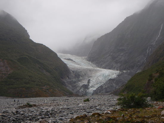 hier beginnt der Gletscher, sieht von hier klein aus... ist er aber nicht!